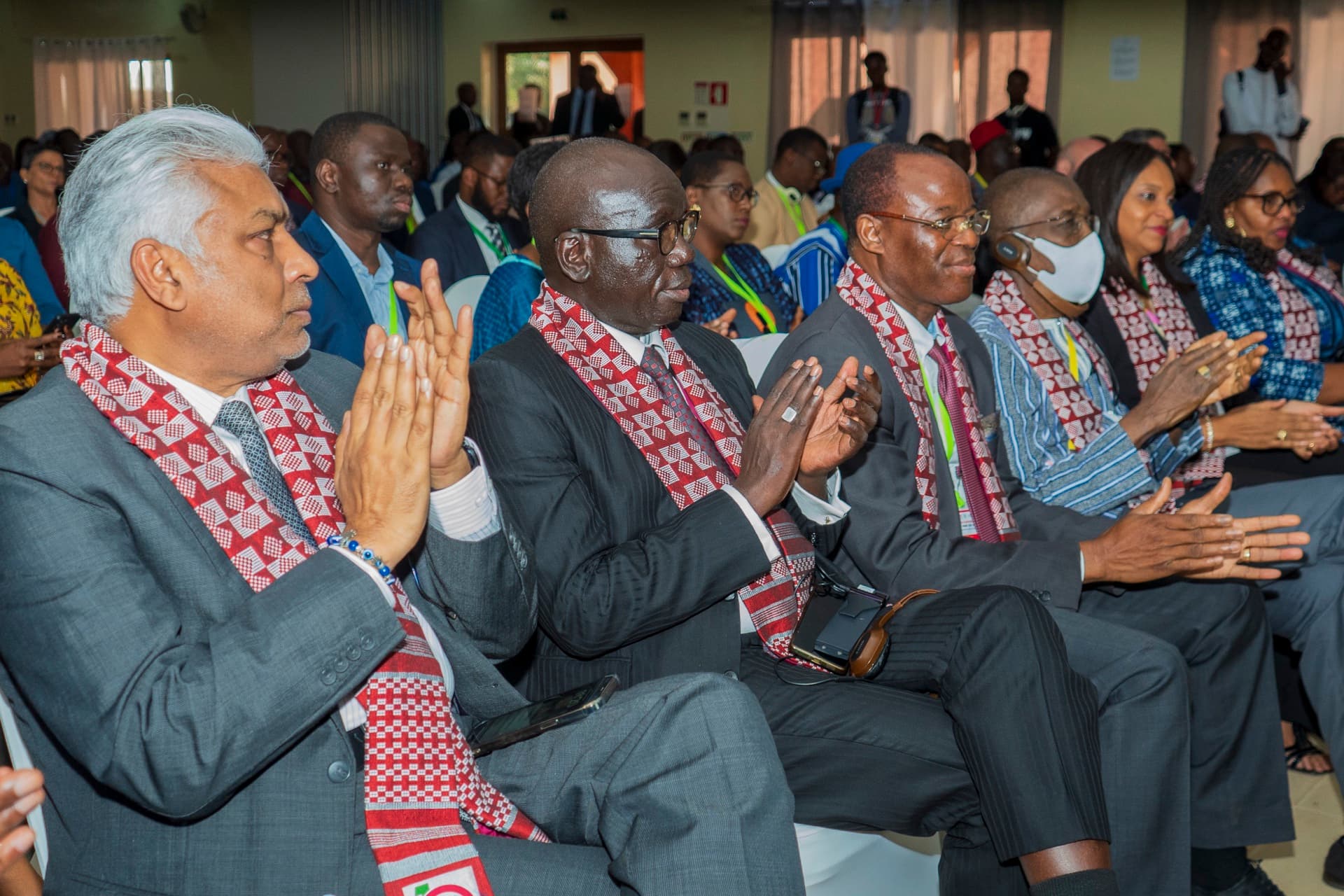 VIP delegates applauding